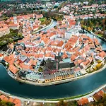 Novohradska Guest house 3*