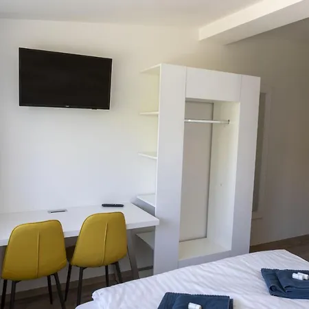 Vendégház Novohradska 3*